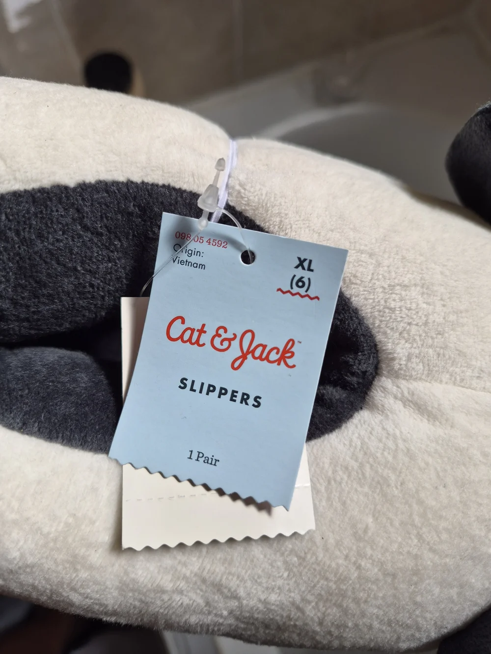Cat & Jack Plush Cow Slippers in Cream/Blue/Red Size M (2/3)